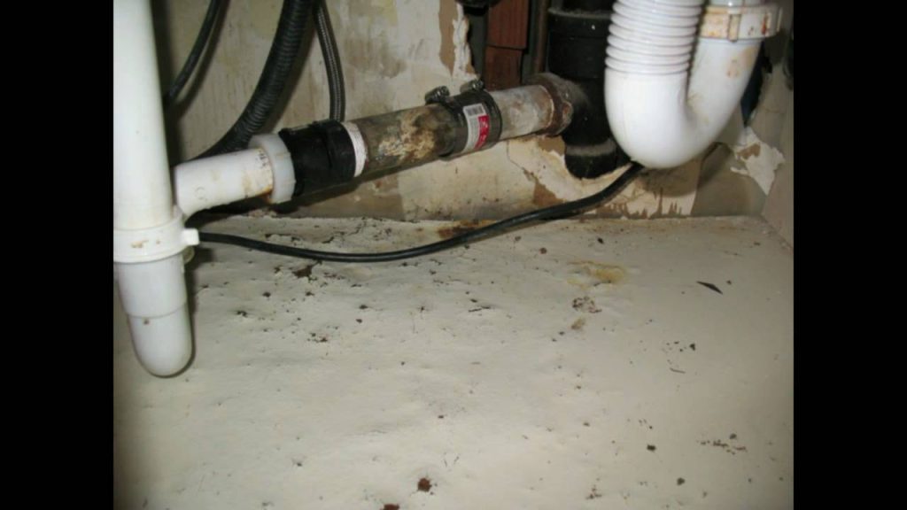 Effortless Temporary Repair for a Leaking Waste Pipe